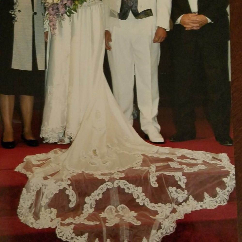Vintage Wedding Dress
